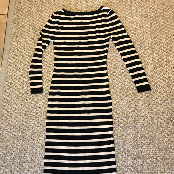 Black & White/off-white stripped maxi sweaterdress - Picture 5 of 6